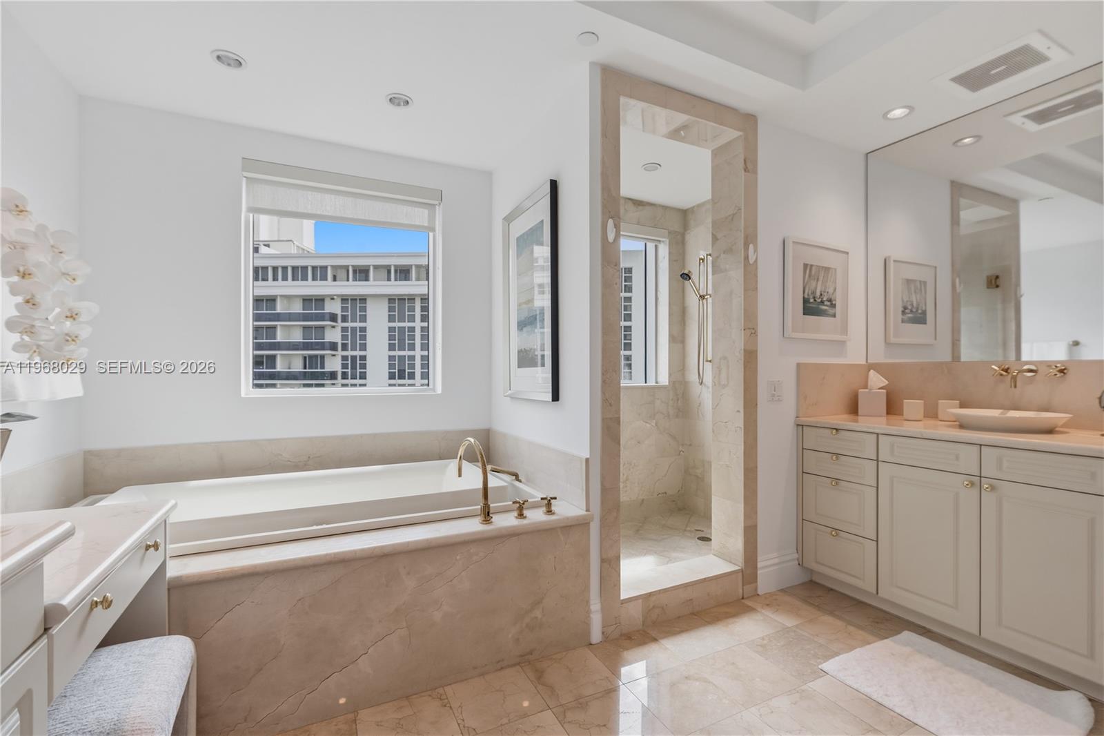 10295 Collins Ave #801 Bal Harbour, FL 33154