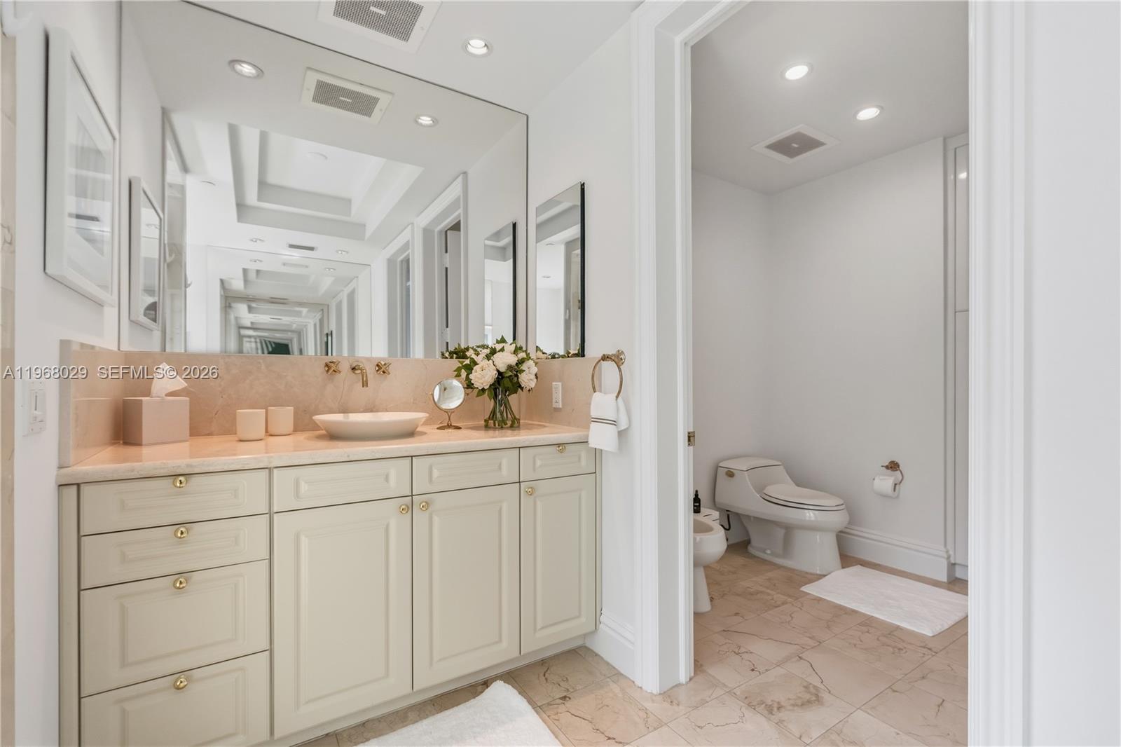 10295 Collins Ave #801 Bal Harbour, FL 33154