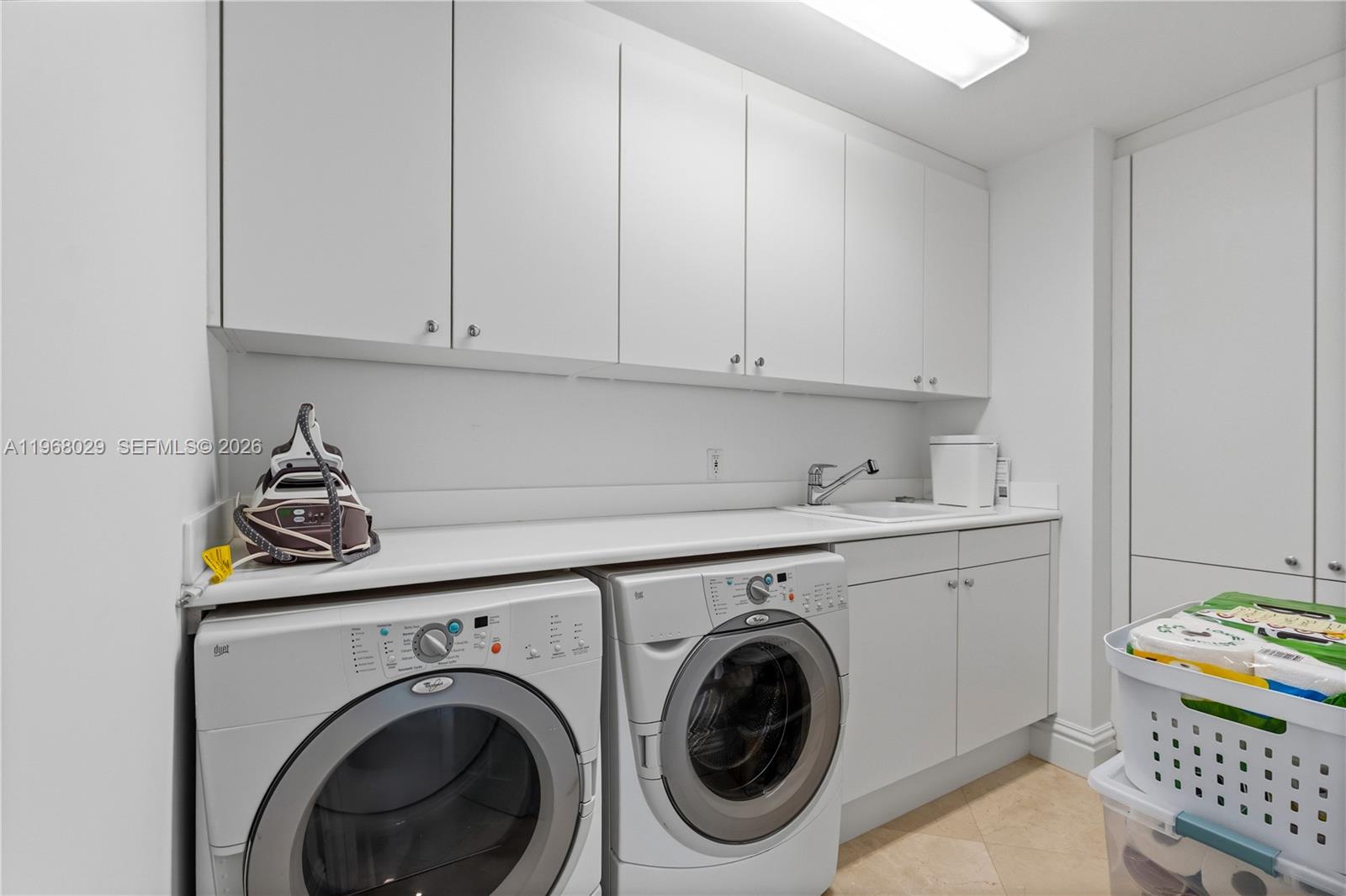 10295 Collins Ave #801 Bal Harbour, FL 33154