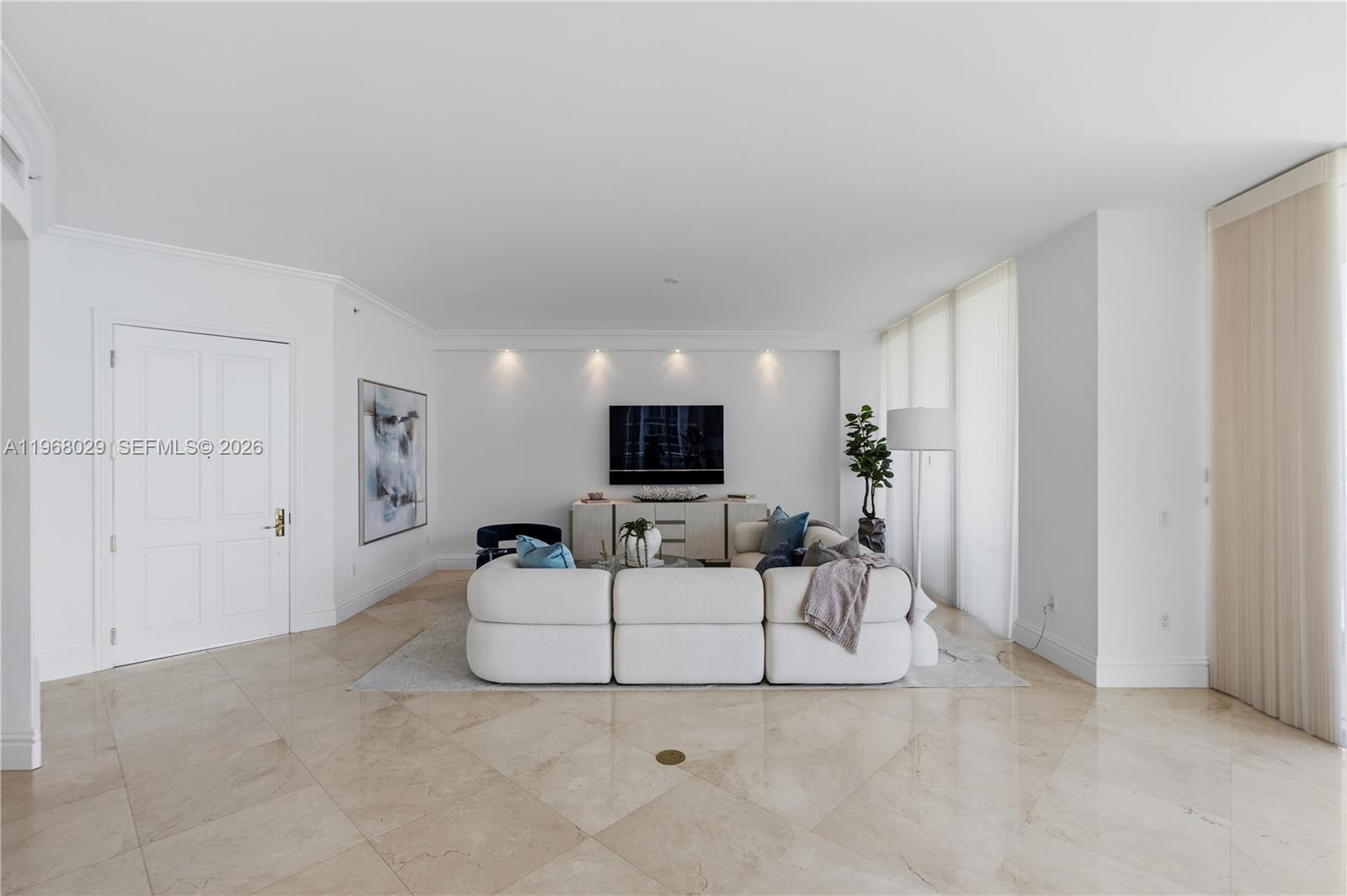 10295 Collins Ave #801 Bal Harbour, FL 33154