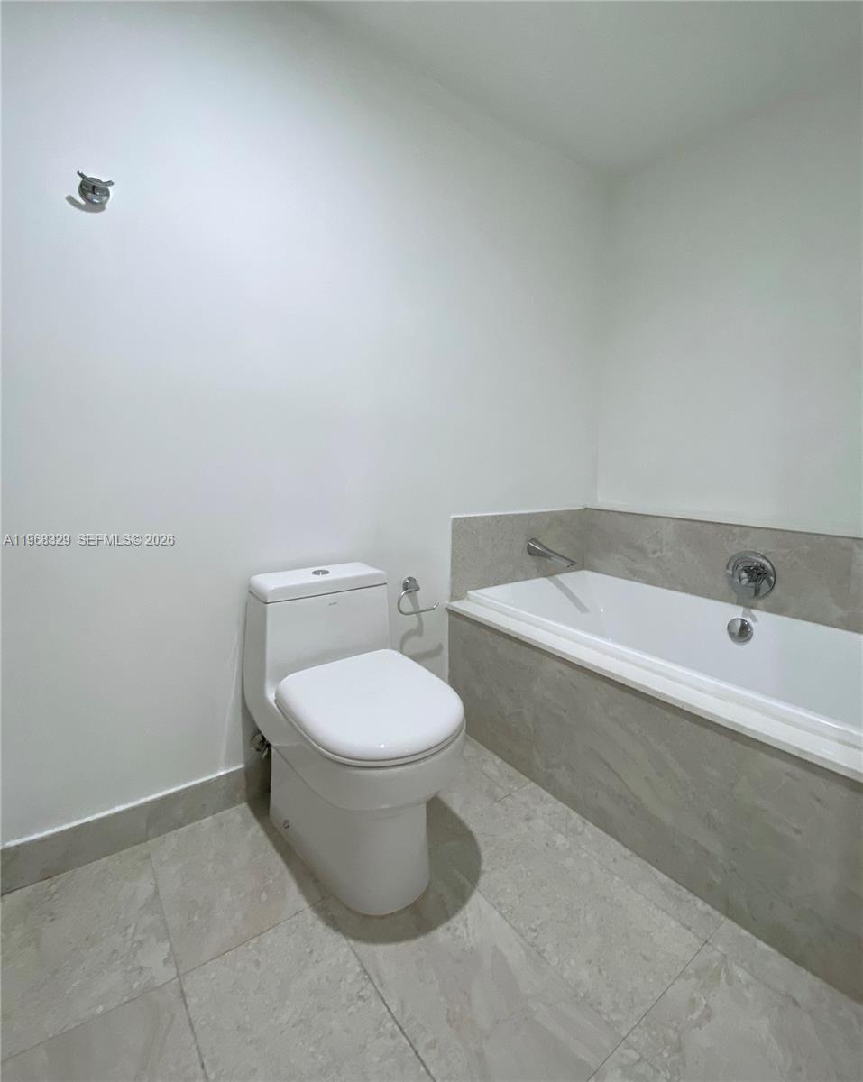 image Aria on the Bay38