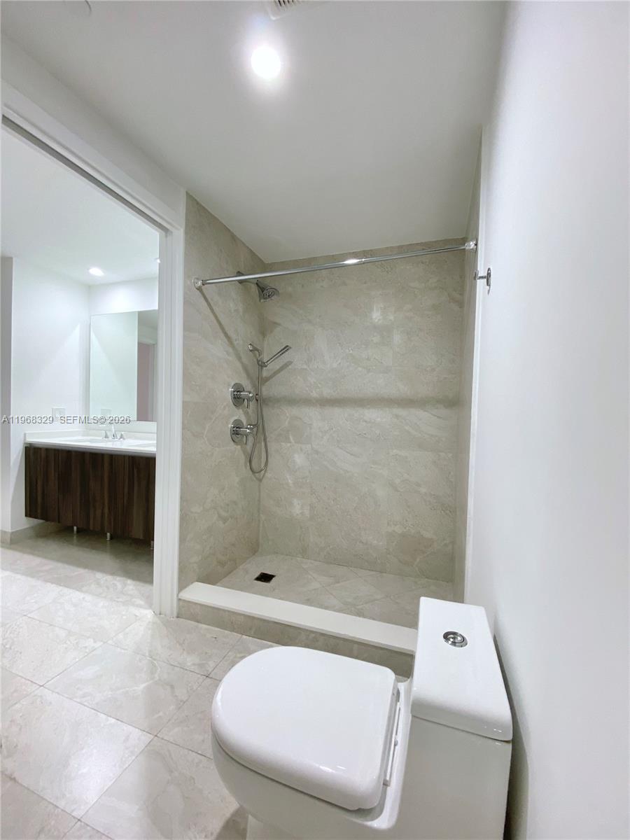 image Aria on the Bay39