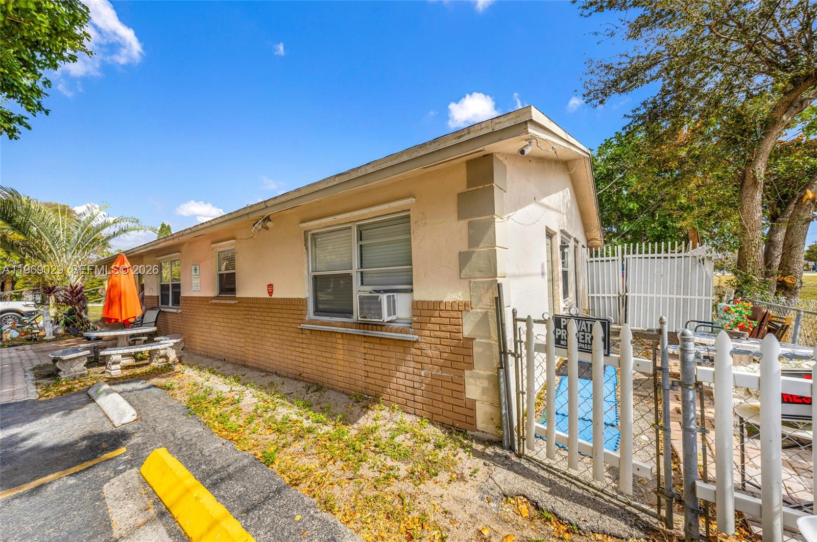 356 SW 2nd Pl Pompano Beach, FL 33060