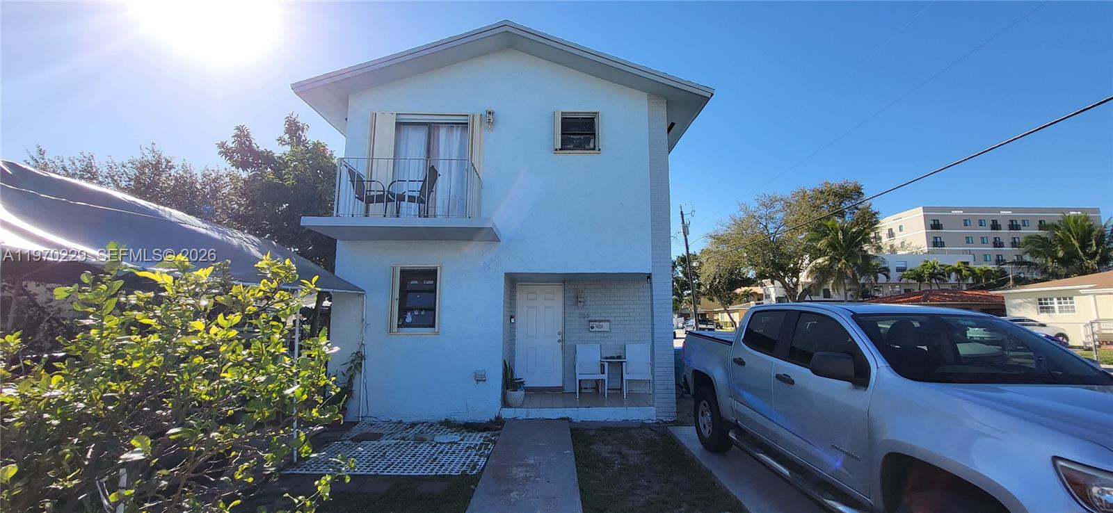 200 SW 20th Ave Miami, FL 33135