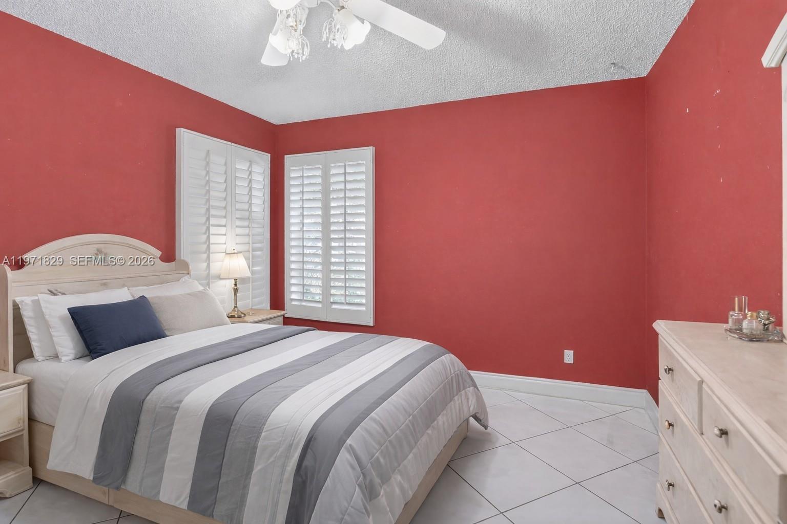 2897 Quail Run Ln Davie, FL 33328