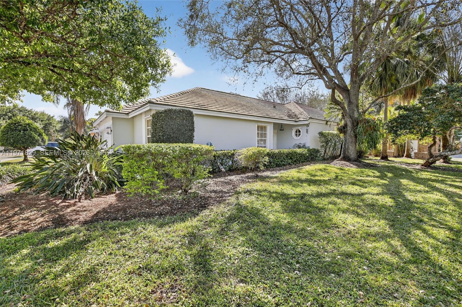 2897 Quail Run Ln Davie, FL 33328