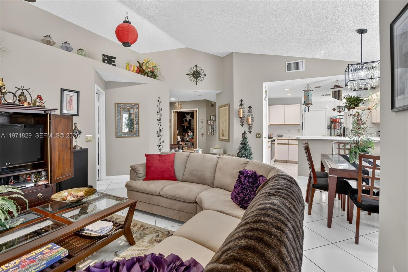 2897 Quail Run Ln Davie, FL 33328