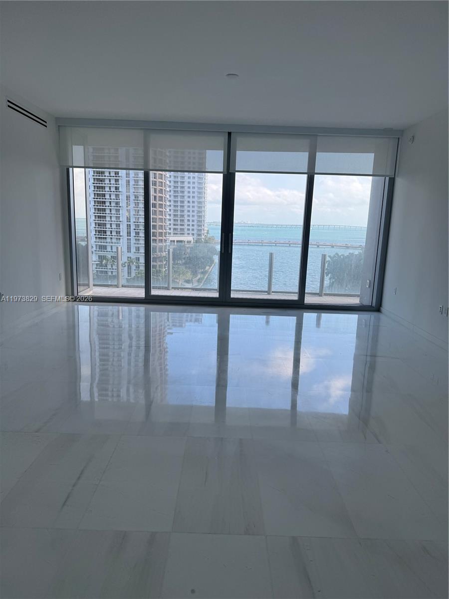 300 Biscayne Blvd Way #903 Miami, FL 33131