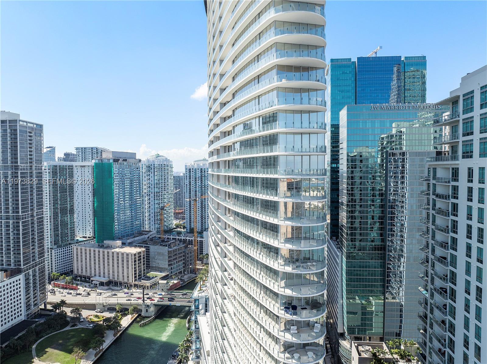 300 Biscayne Blvd Way #903 Miami, FL 33131