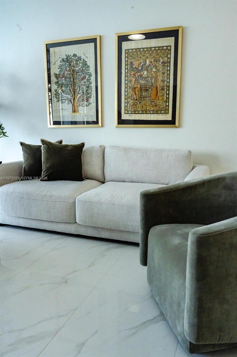 711 NE 23rd Ter #1506 Miami, FL 33137