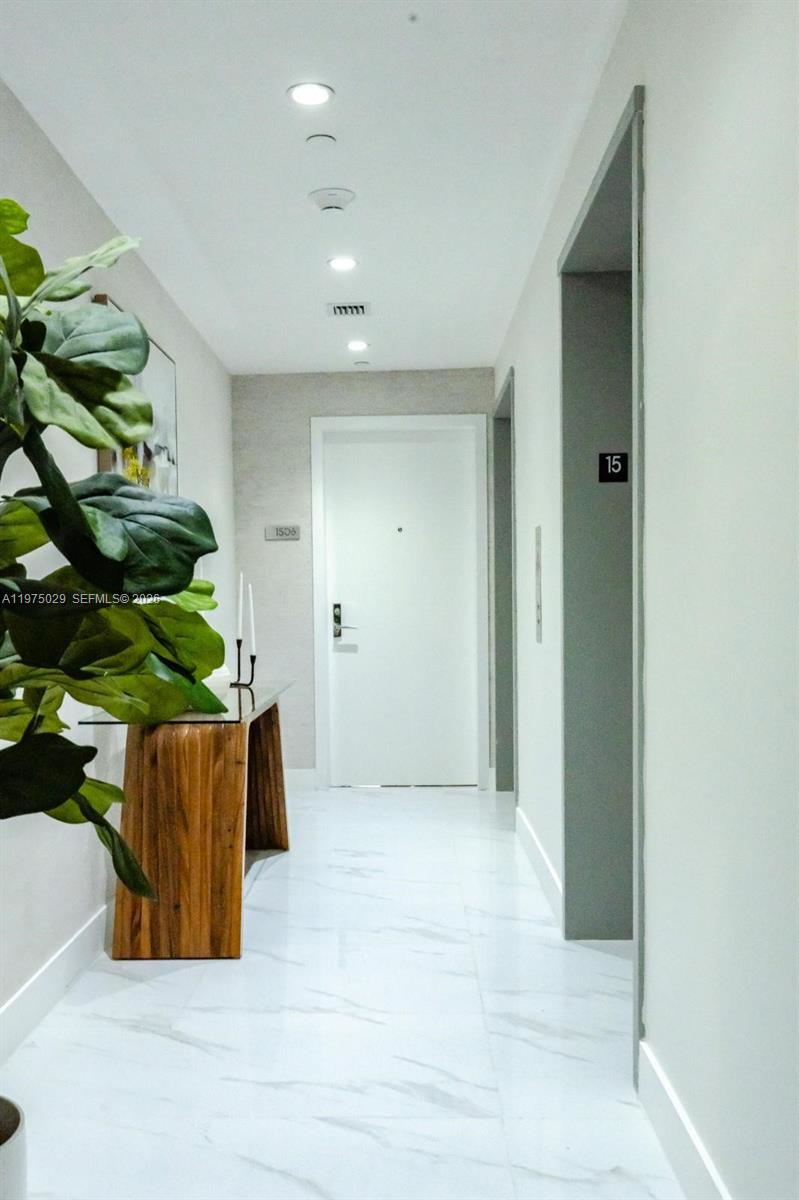 711 NE 23rd Ter #1506 Miami, FL 33137