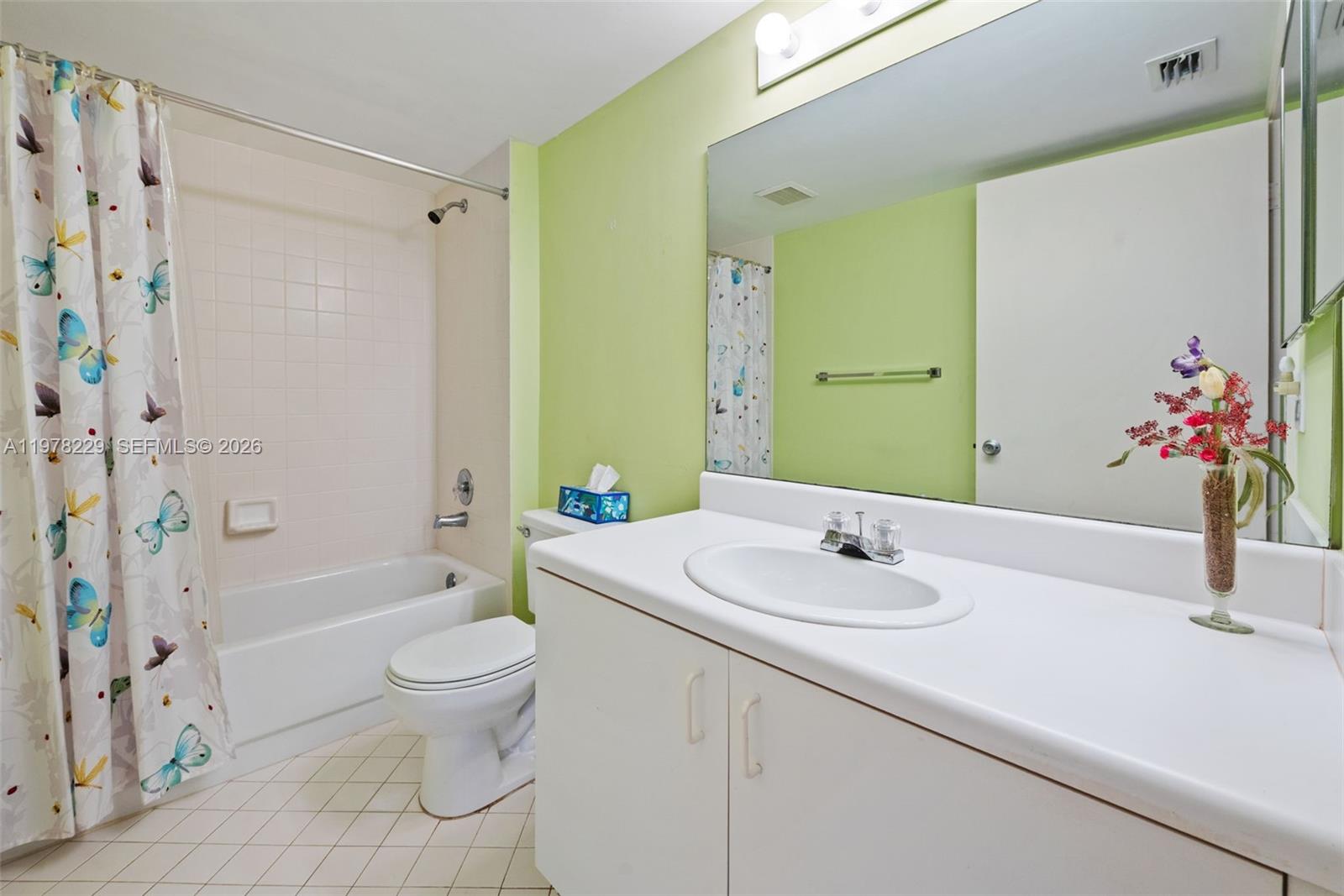 13701 SW 12th St #202A Pembroke Pines, FL 33027