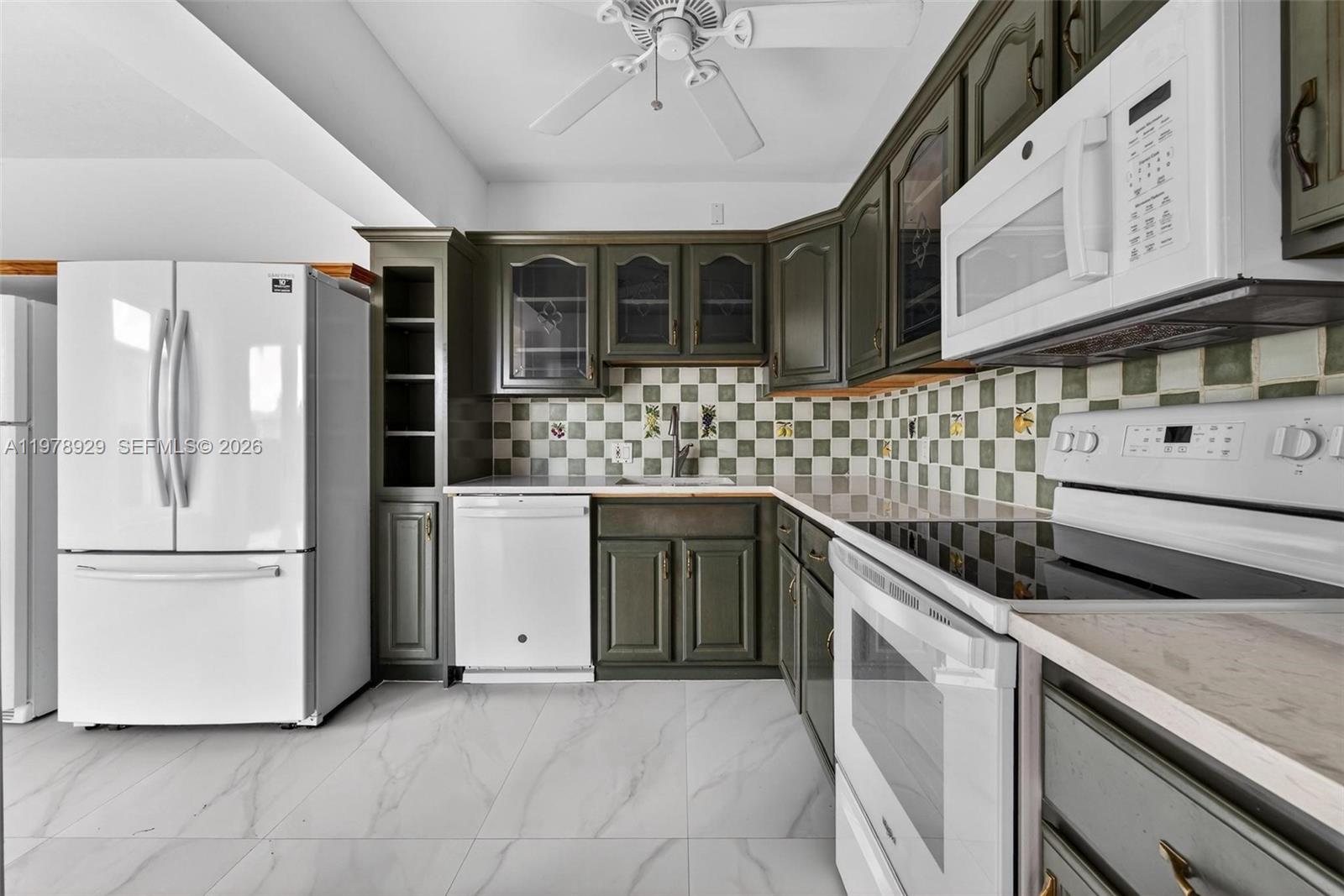 1470 N Treasure Dr North Bay Village, FL 33141