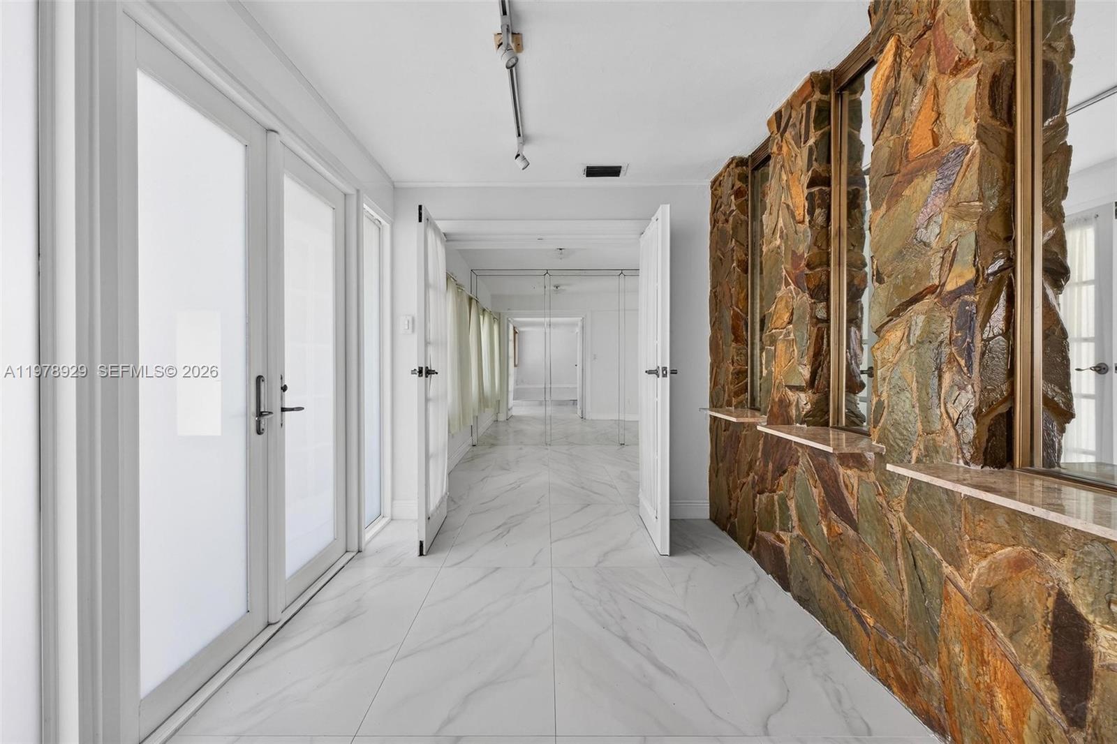 1470 N Treasure Dr North Bay Village, FL 33141