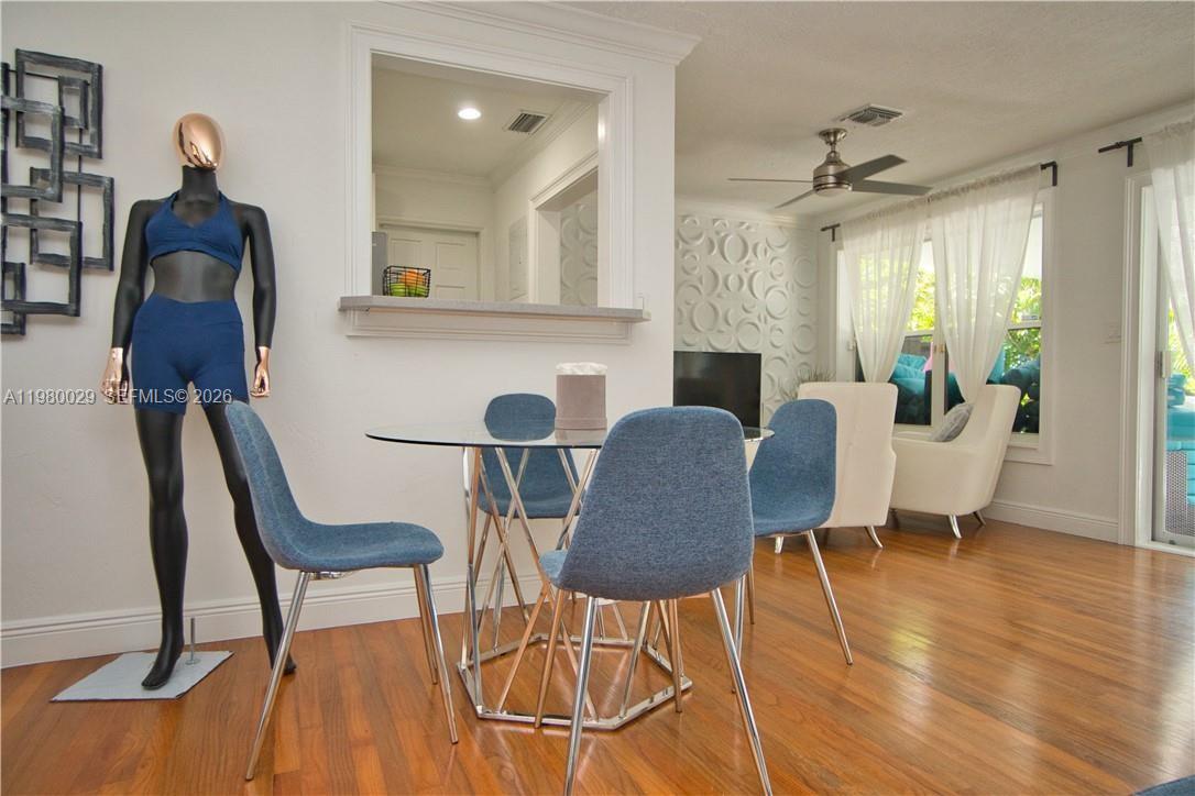 1419 N 16th Ct Hollywood, FL 33020