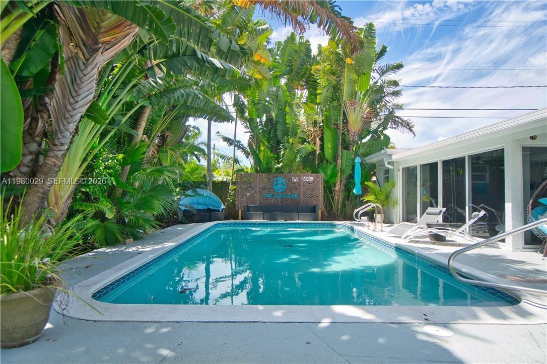 1419 N 16th Ct Hollywood, FL 33020