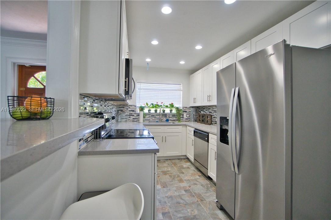 1419 N 16th Ct Hollywood, FL 33020