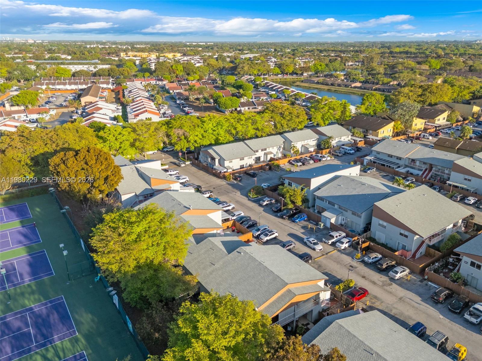 15421 SW 81st Cir Ln #28 Miami, FL 33193