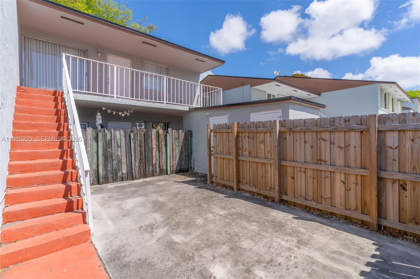 15421 SW 81st Cir Ln #28 Miami, FL 33193