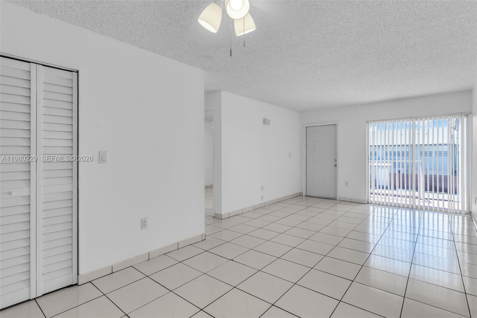 15421 SW 81st Cir Ln #28 Miami, FL 33193