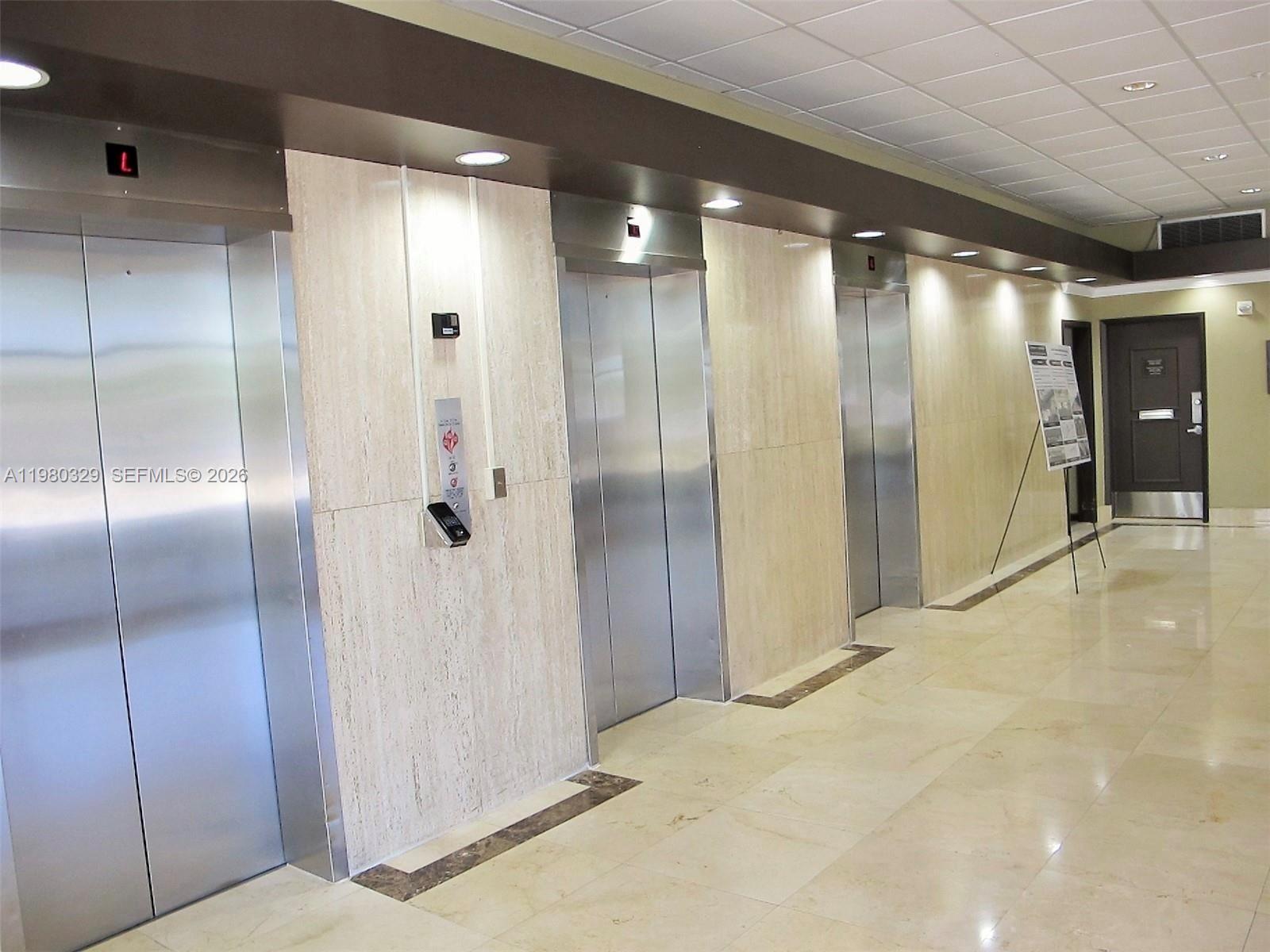 400 Kings Pt Dr #812 Sunny Isles Beach, FL 33160