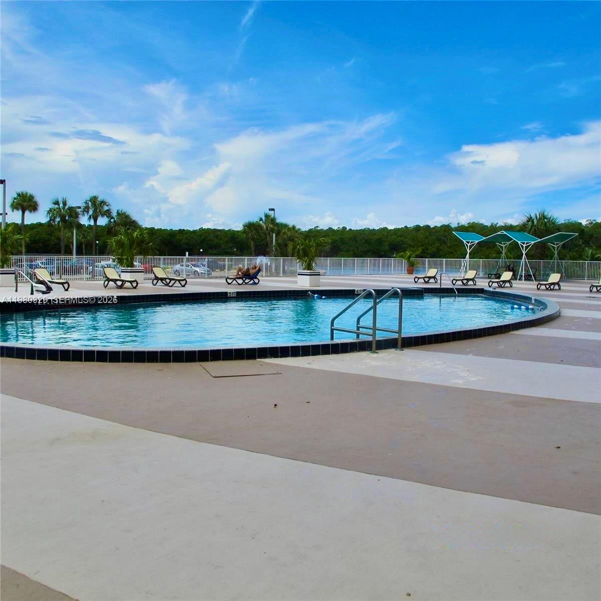 400 Kings Pt Dr #812 Sunny Isles Beach, FL 33160