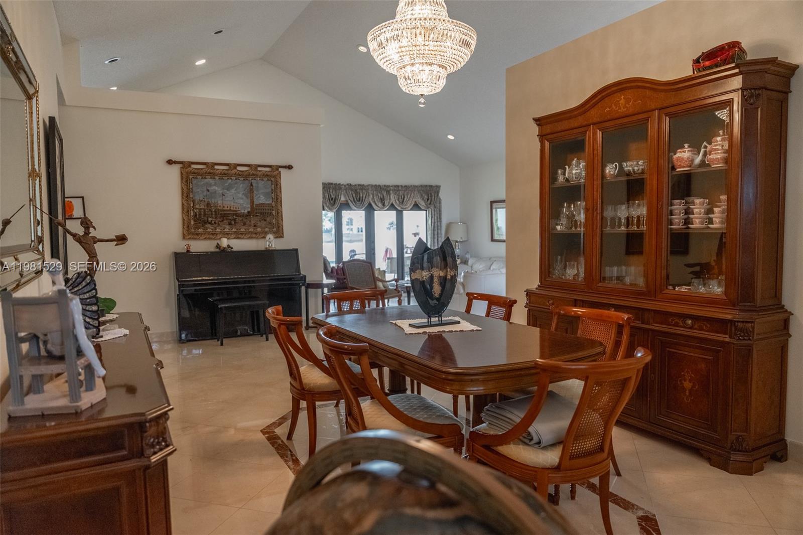 4655 SW 89th Ave Miami, FL 33165