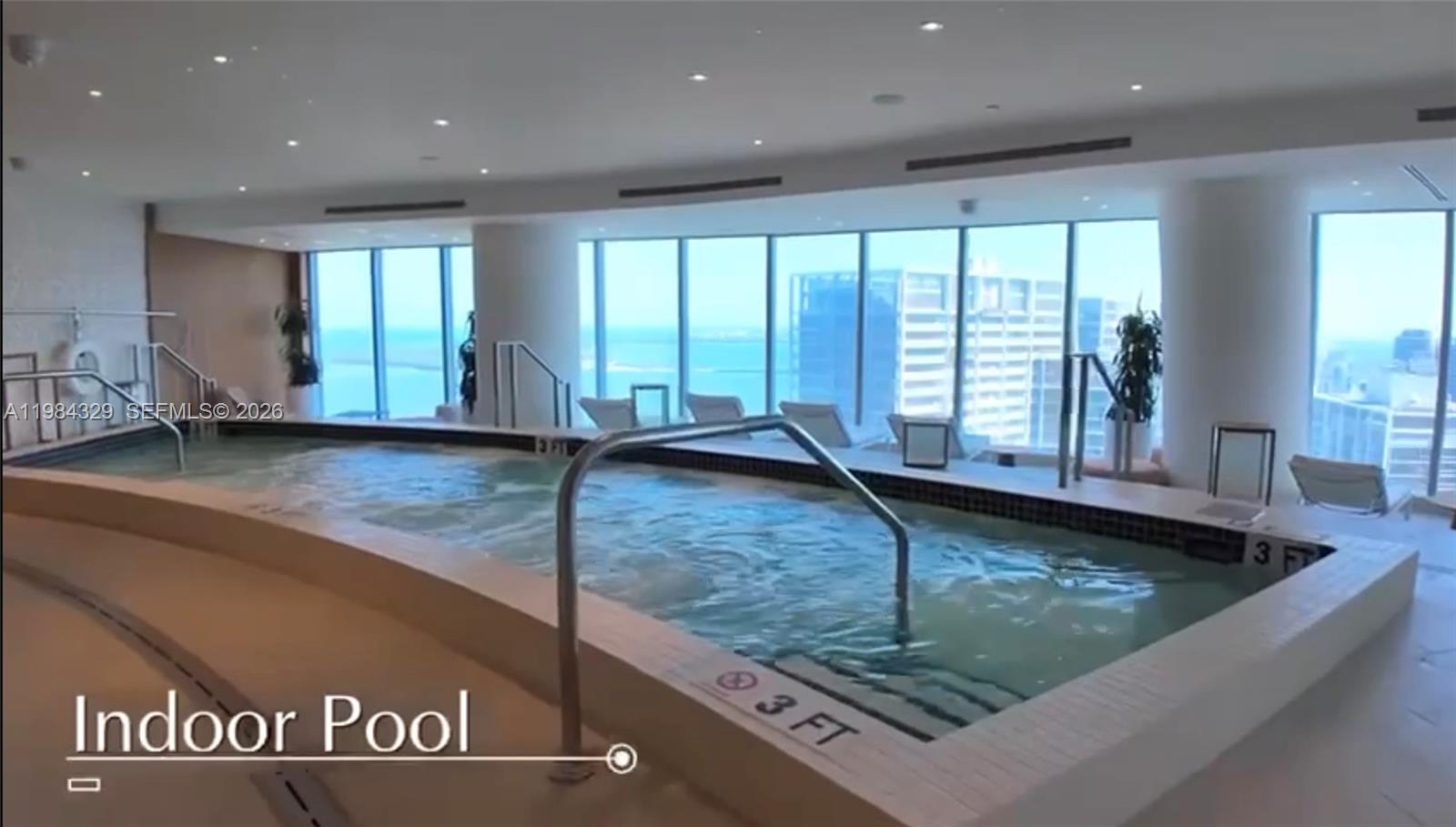 image Aston Martin Residences29