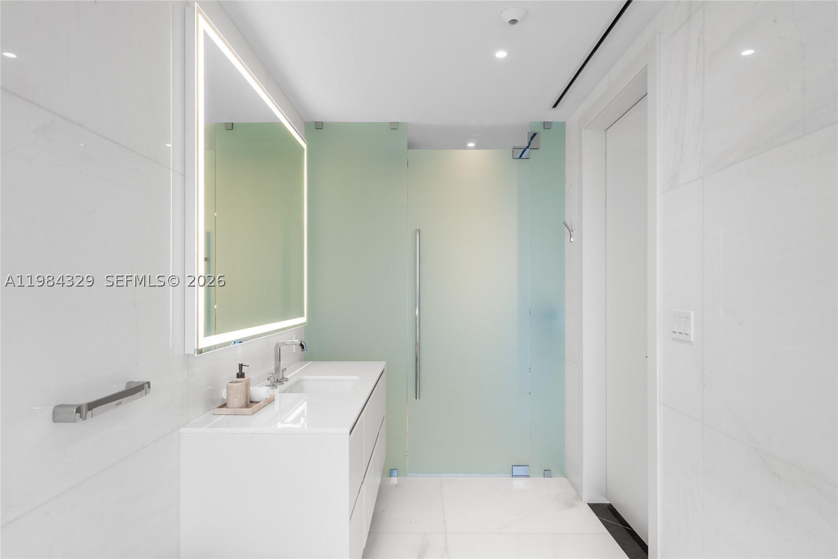 image Aston Martin Residences31