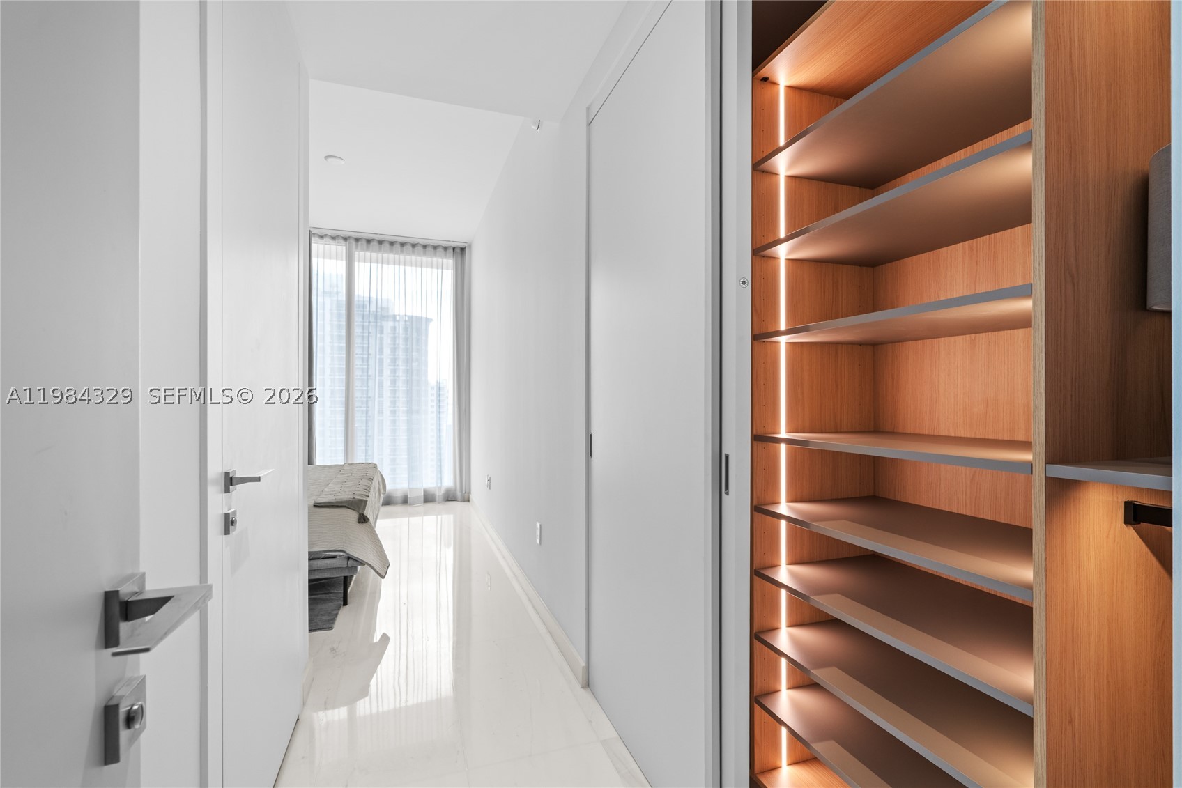 image Aston Martin Residences33