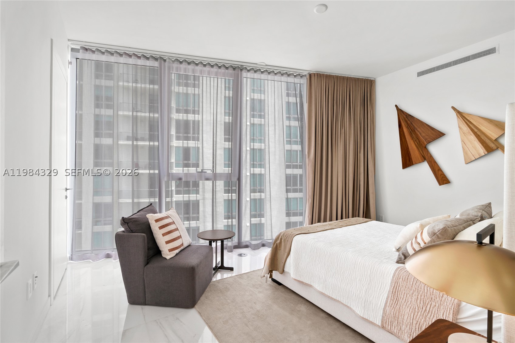 image Aston Martin Residences39