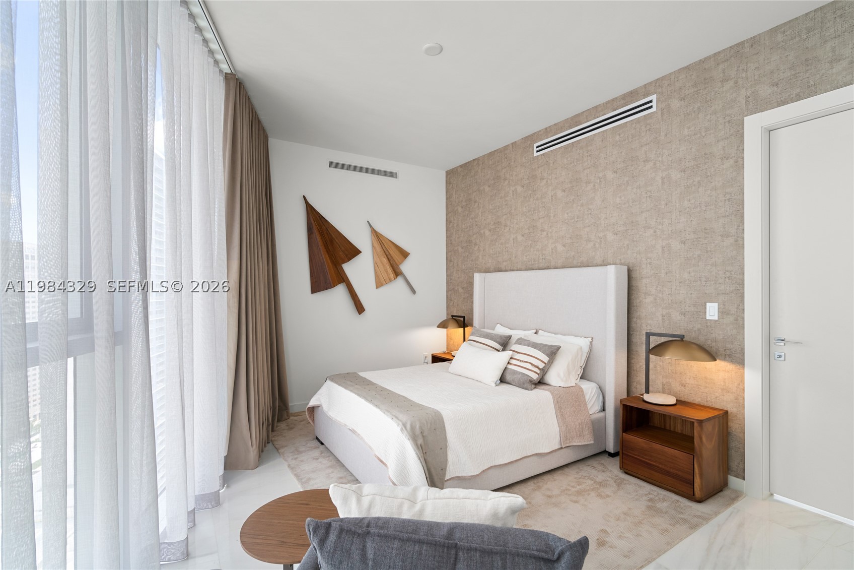 image Aston Martin Residences42