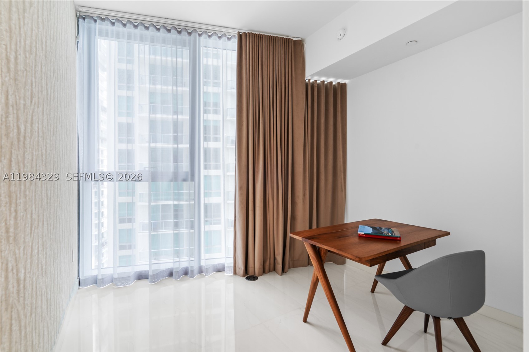 image Aston Martin Residences49