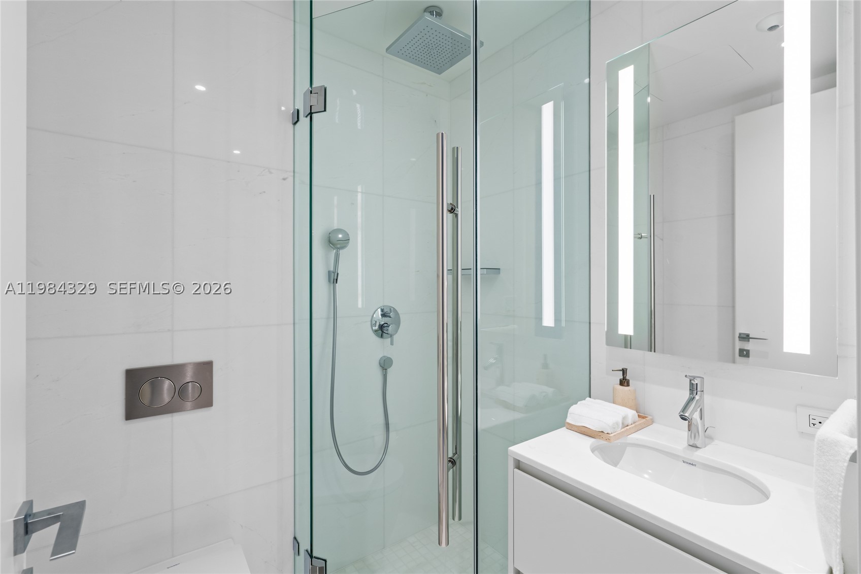 image Aston Martin Residences51