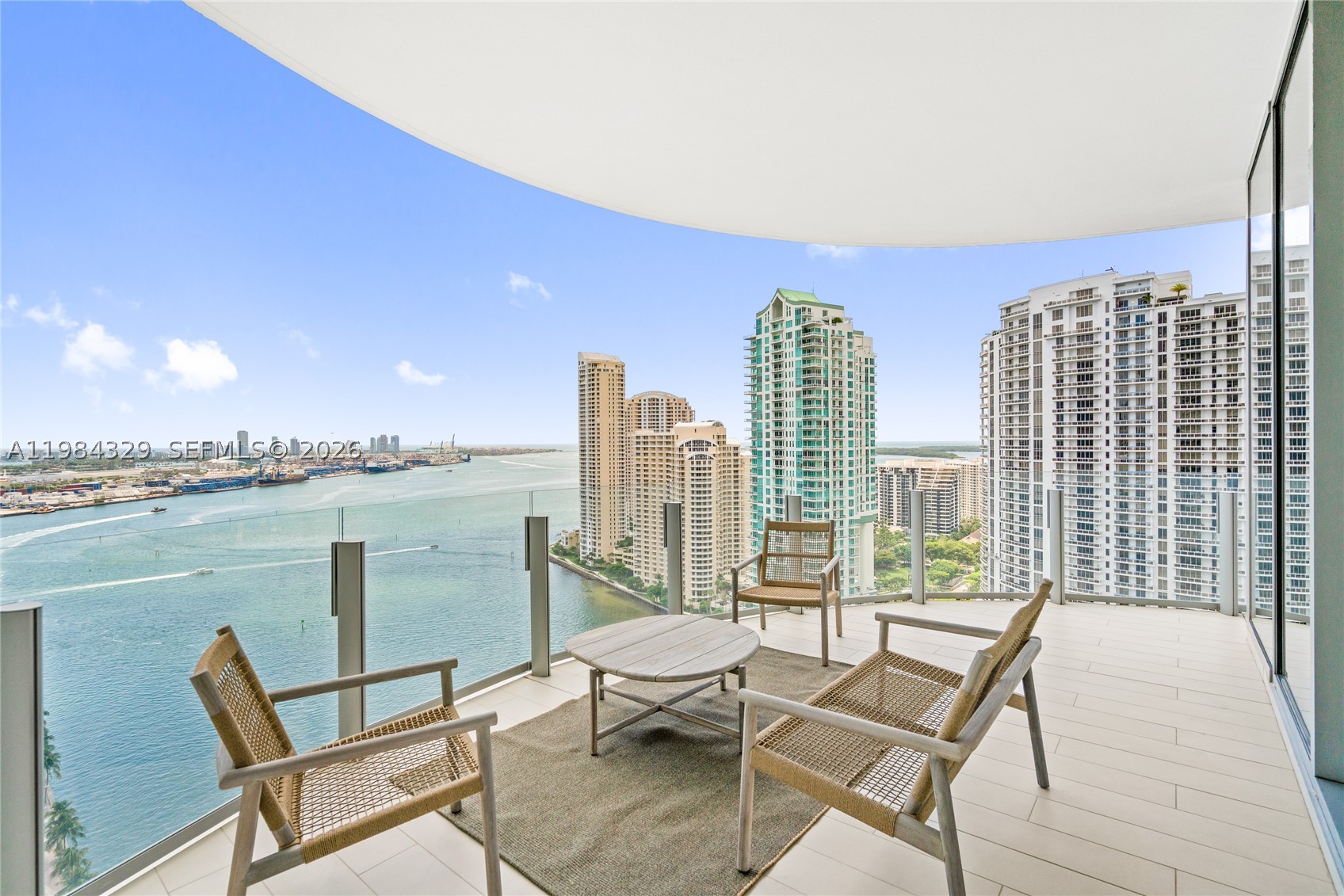 image Aston Martin Residences56