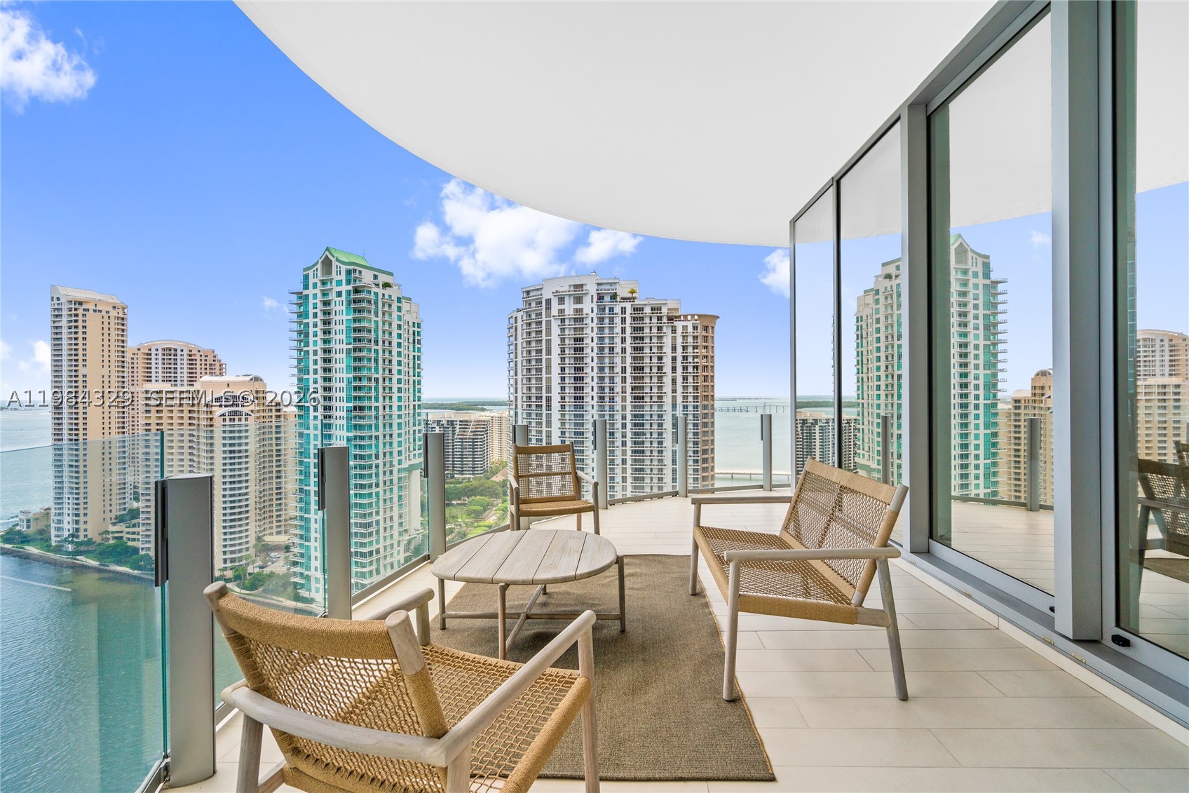 image Aston Martin Residences60