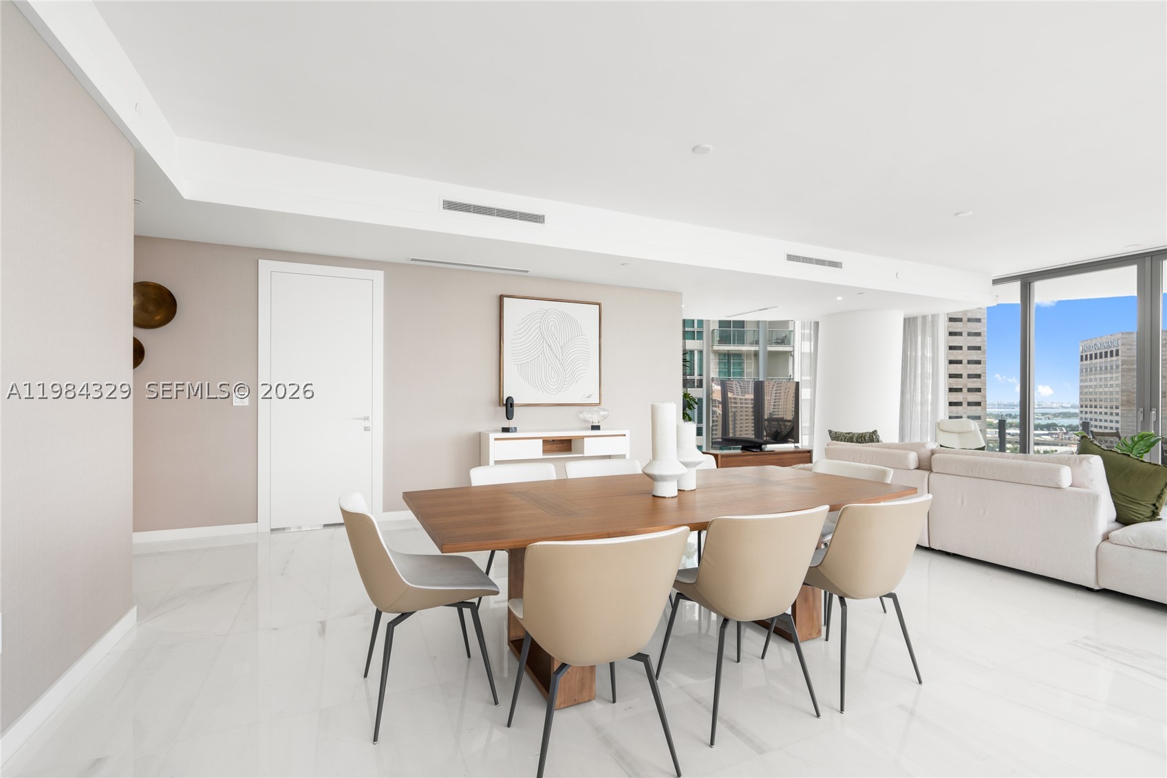 image Aston Martin Residences67