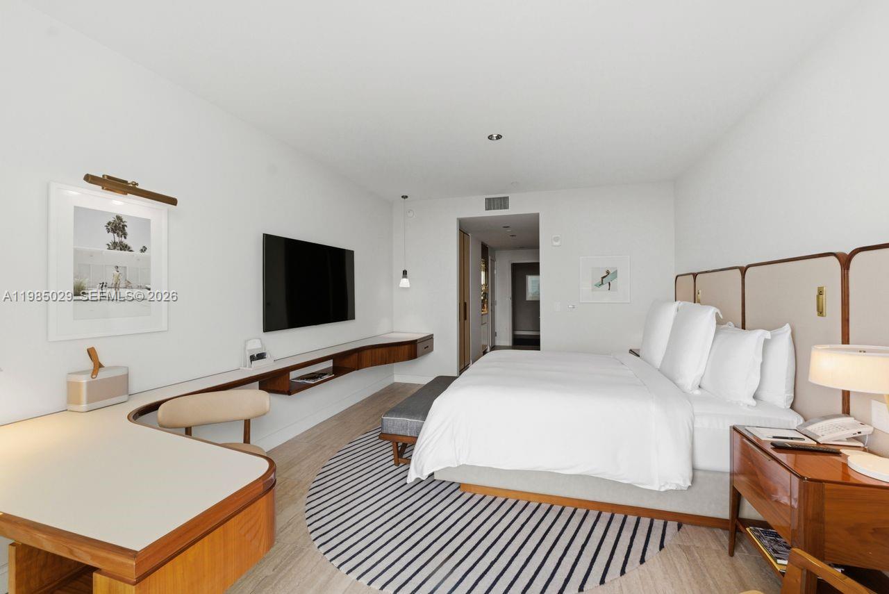 525 N Fort Lauderdale Bch Blvd #1509 Fort Lauderdale, FL 33304