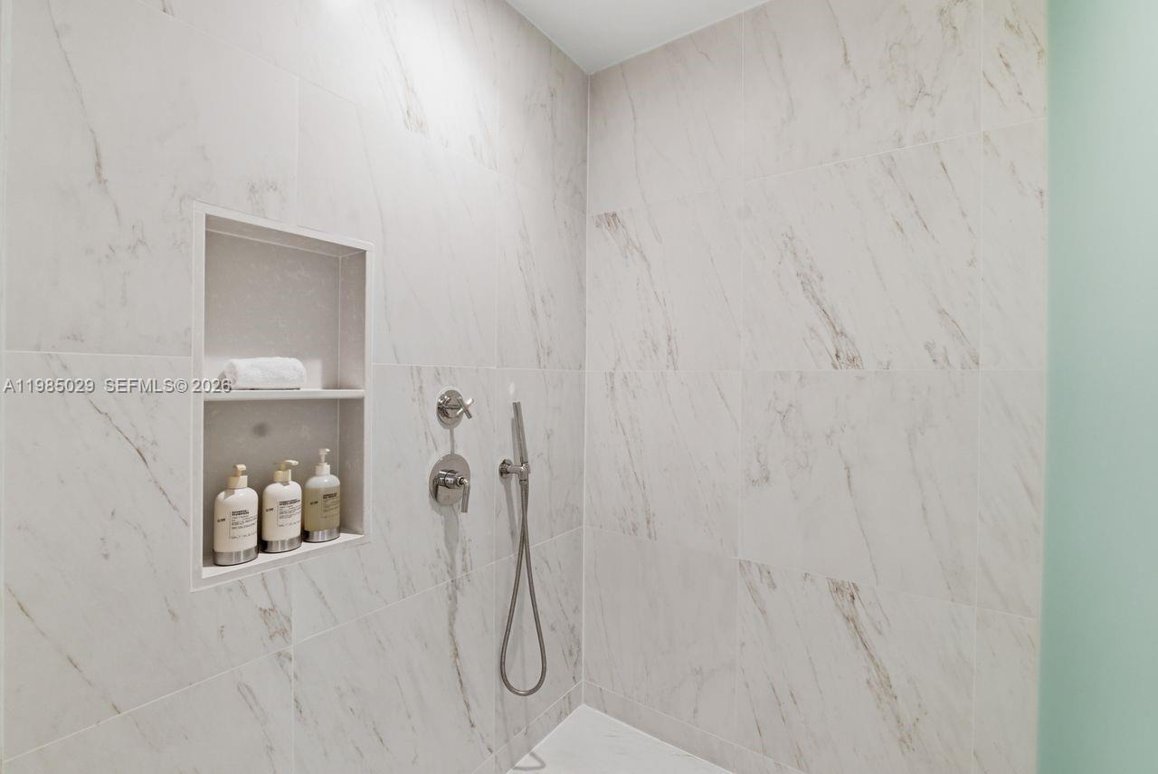 525 N Fort Lauderdale Bch Blvd #1509 Fort Lauderdale, FL 33304