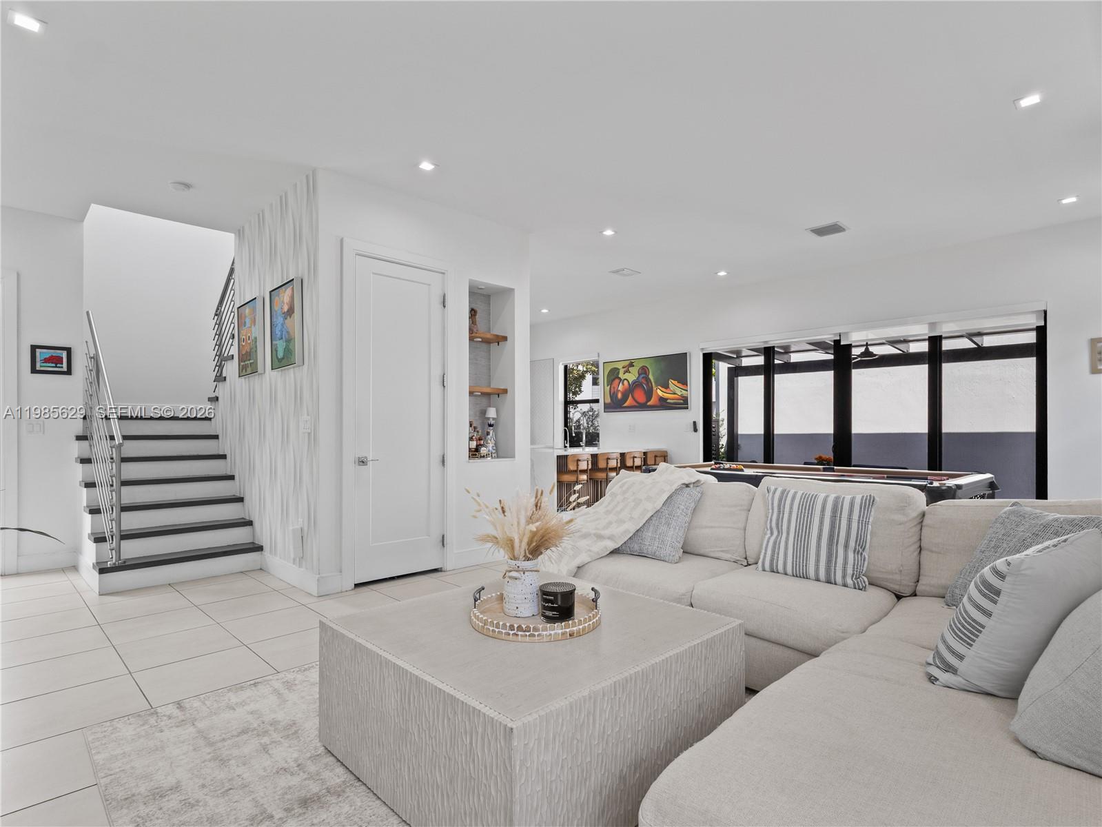 8281 NW 48th Ter Doral, FL 33166