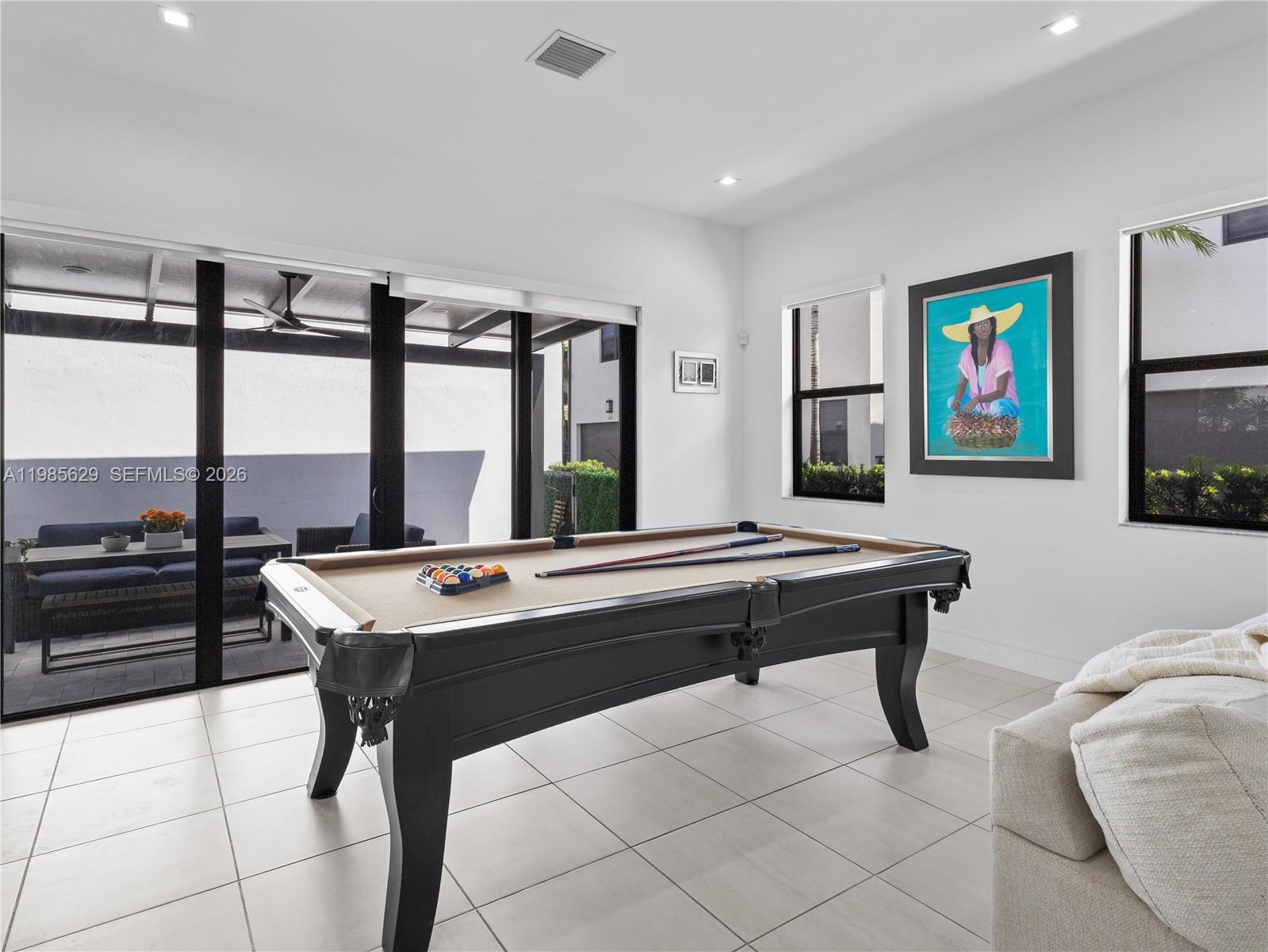 8281 NW 48th Ter Doral, FL 33166