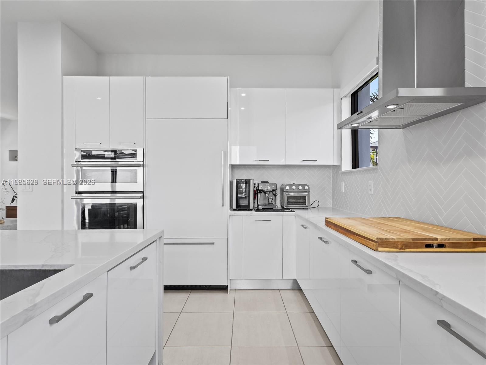 8281 NW 48th Ter Doral, FL 33166