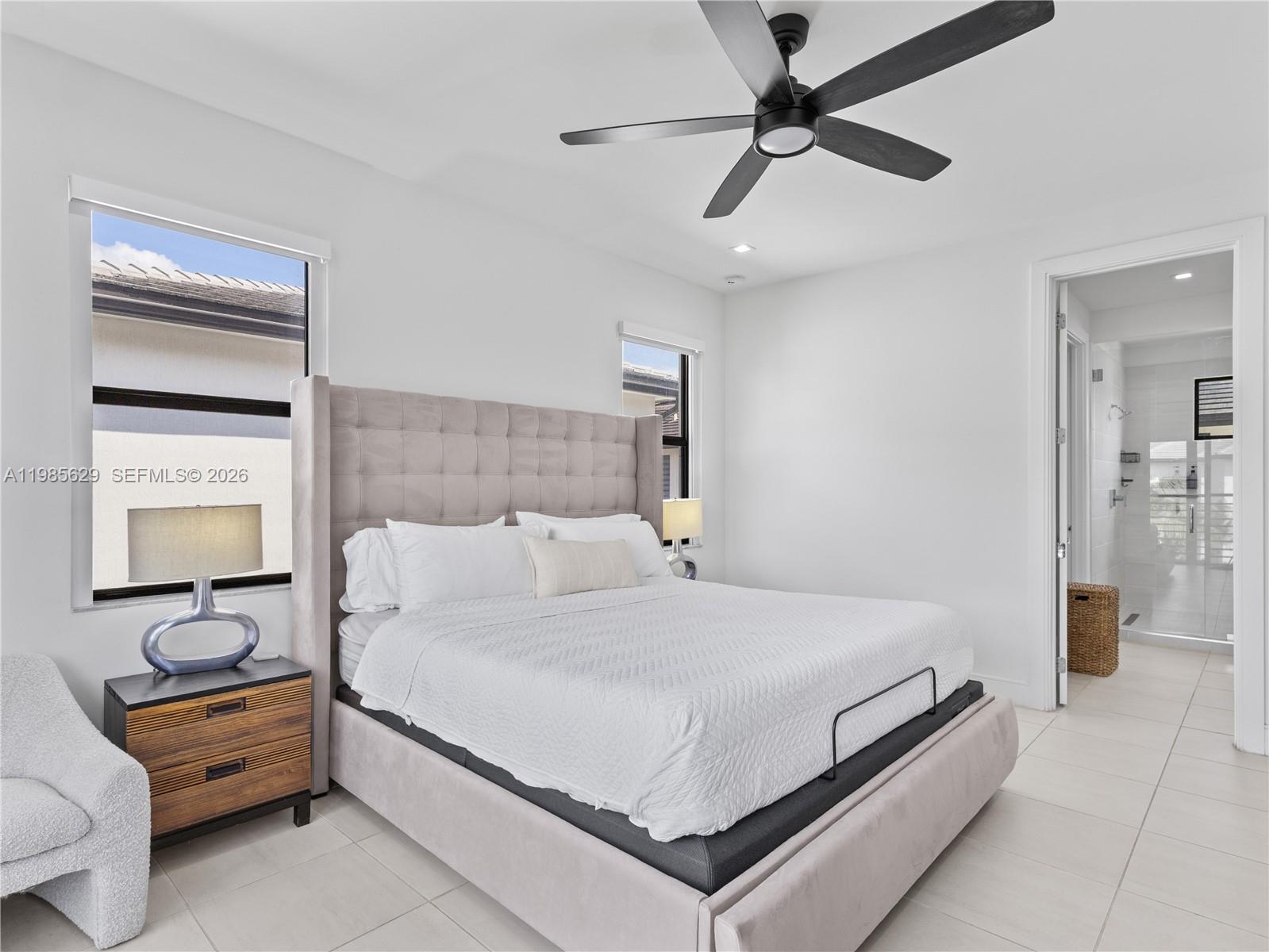 8281 NW 48th Ter Doral, FL 33166