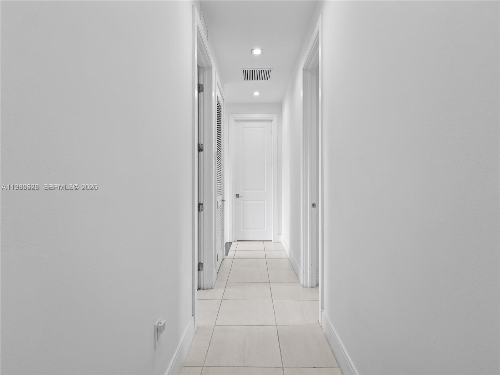 8281 NW 48th Ter Doral, FL 33166