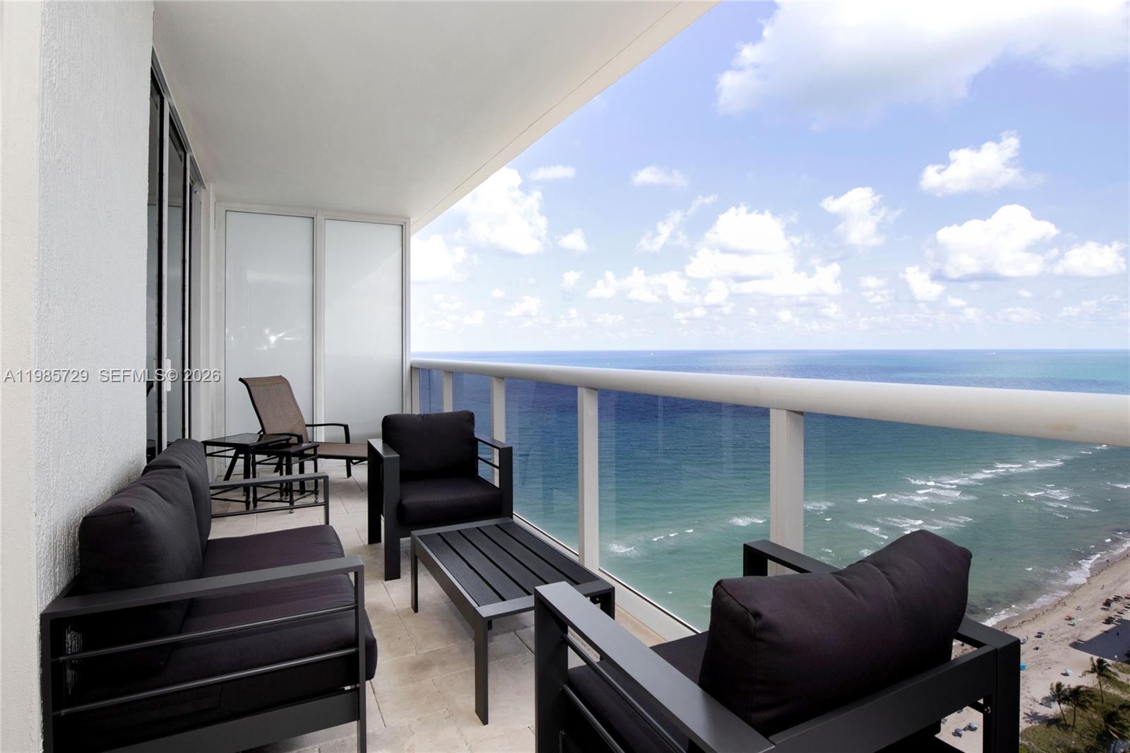 1830 S Ocean Dr #3204 Hallandale Beach, FL 33009
