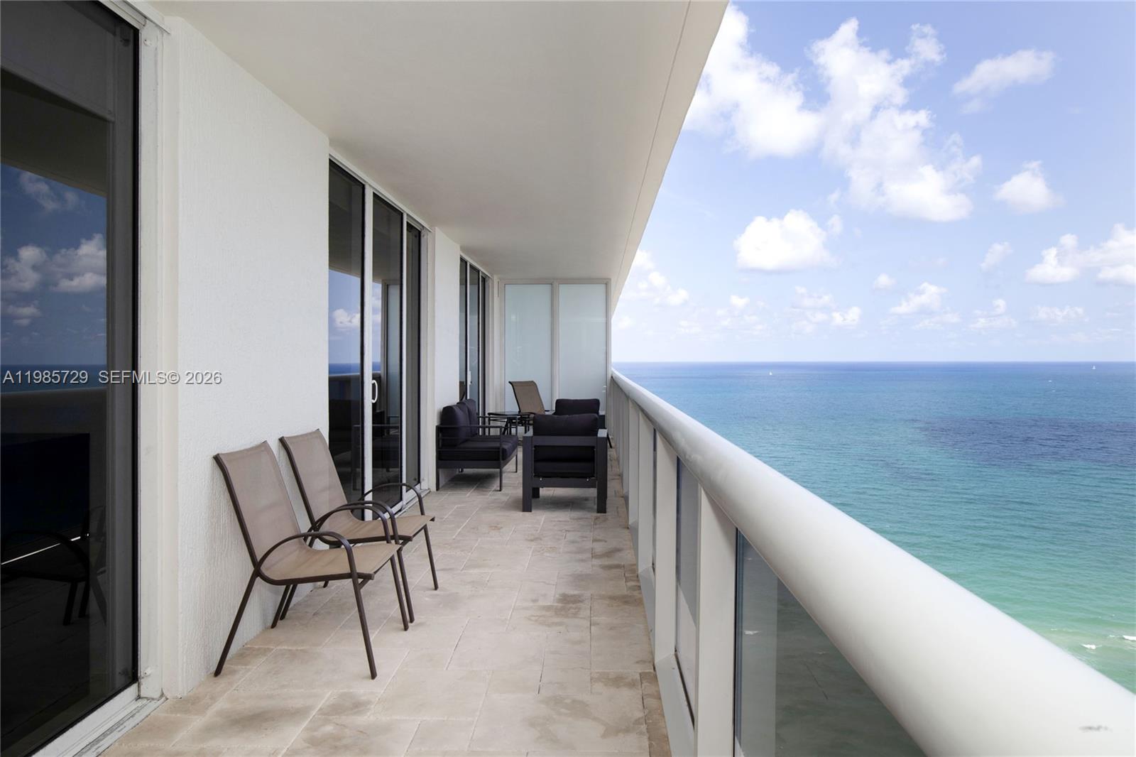 1830 S Ocean Dr #3204 Hallandale Beach, FL 33009