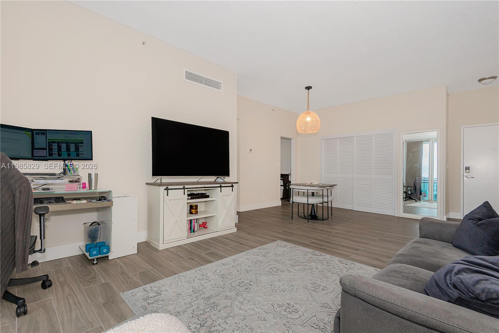 3001 S Ocean Dr #1639