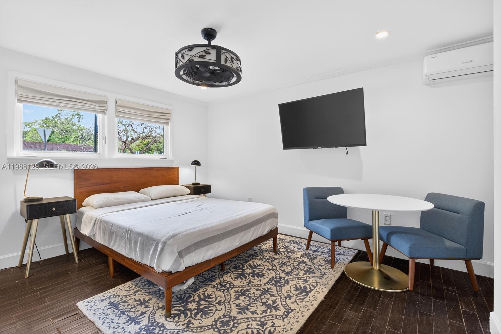 6395 SW 42nd Ter South Miami, FL 33155