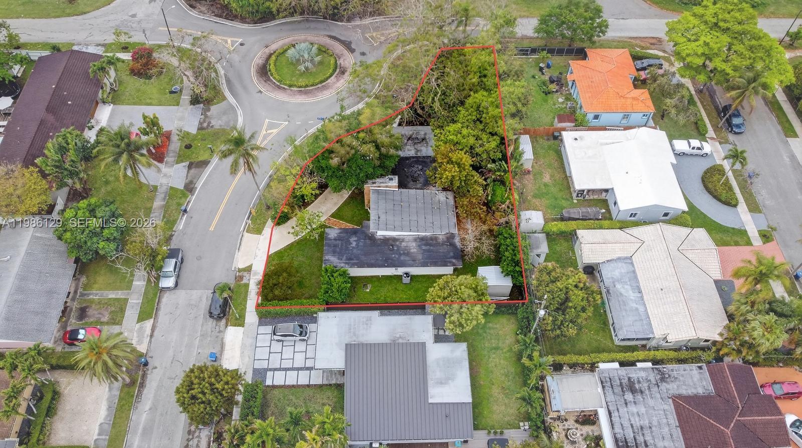 6395 SW 42nd Ter South Miami, FL 33155