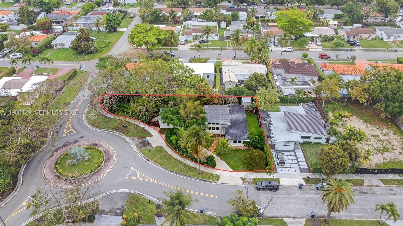 6395 SW 42nd Ter South Miami, FL 33155